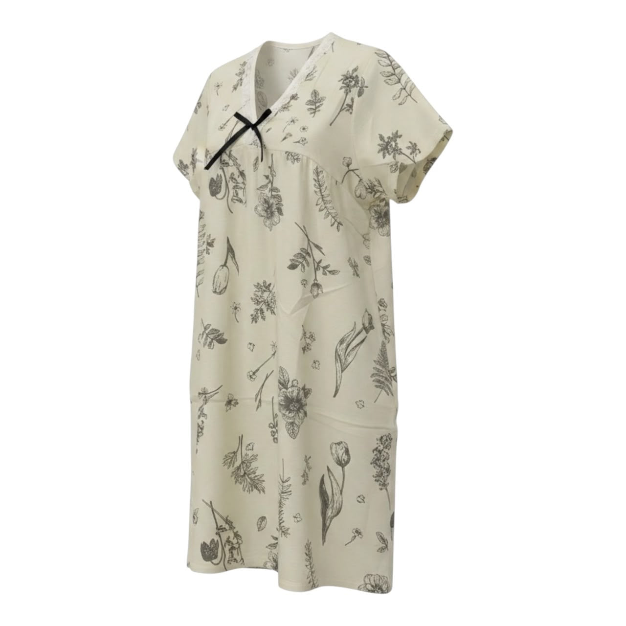 Camisón Acüchichi de color crema con estampado floral gris, cuello en V con encaje y lazo decorativo negro