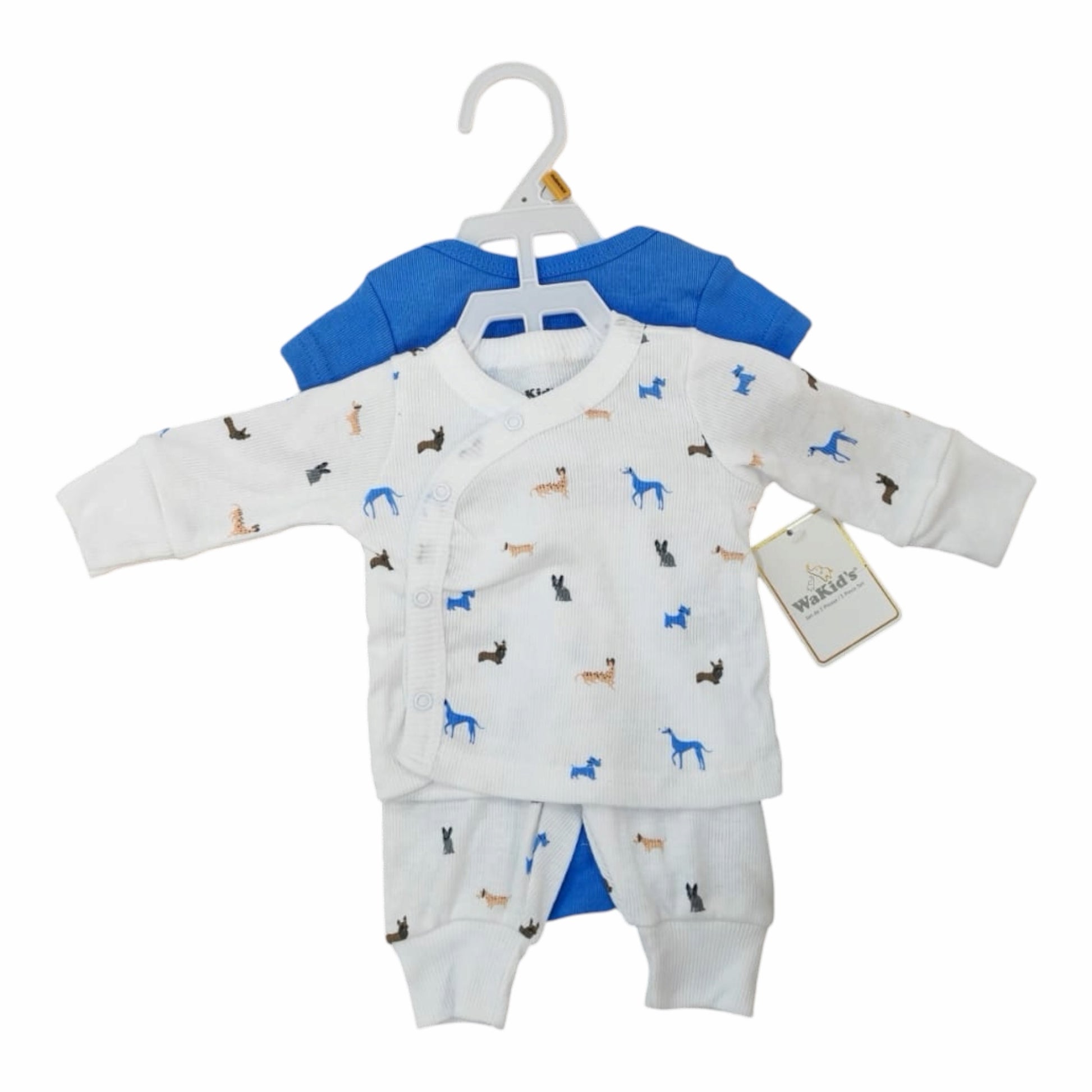 Conjunto de dos piezas para recién nacido Acüchichi, body blanco con estampado de animalitos y pantalón azul sólido.