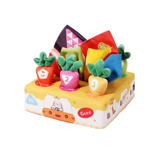 Juguete educativo de peluche Acüchichi con zanahorias numeradas y telas coloridas para desarrollo sensorial de bebés