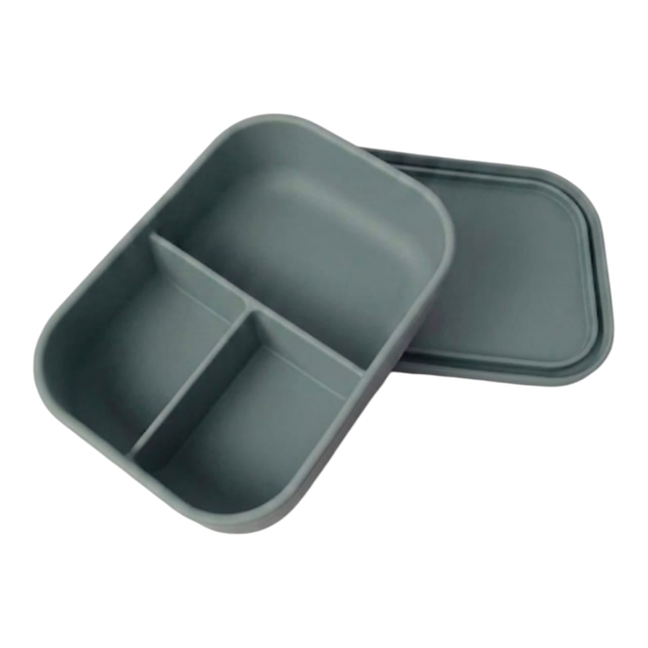 Lonchera Acüchichi de silicona gris con tres divisiones internas y tapa, ideal para organizar alimentos de forma segura.