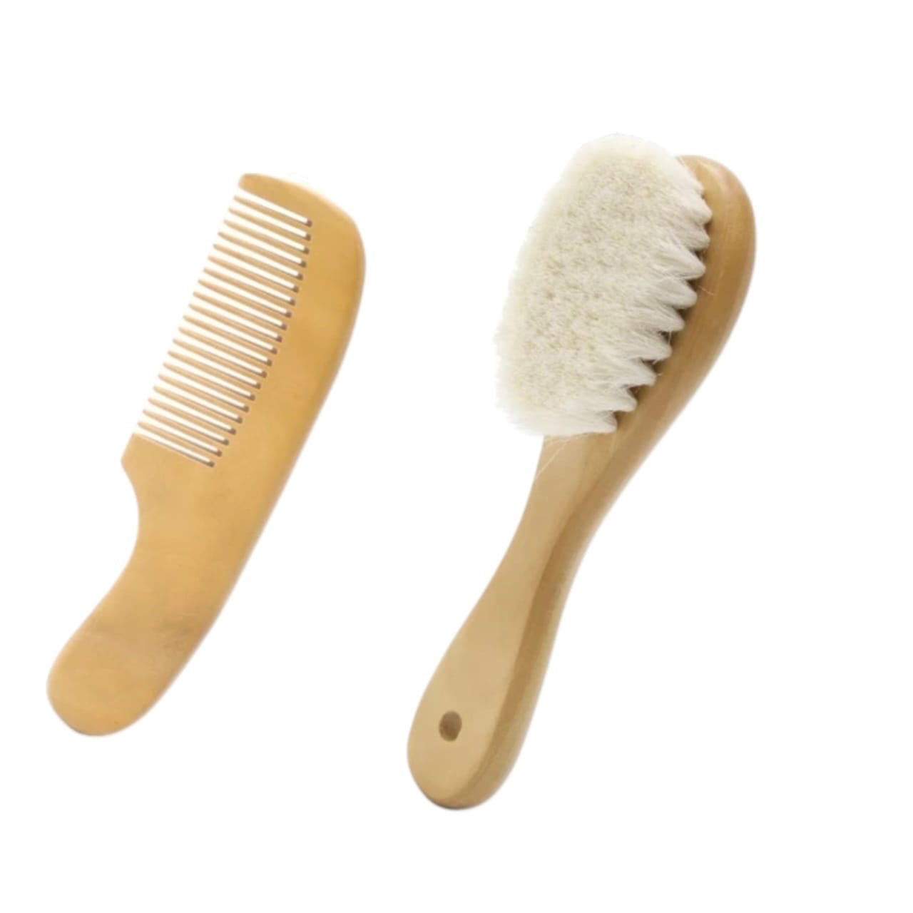 Set de peine y cepillo de madera natural Acüchichi con cerdas suaves para el cuidado delicado del cabello del bebé.