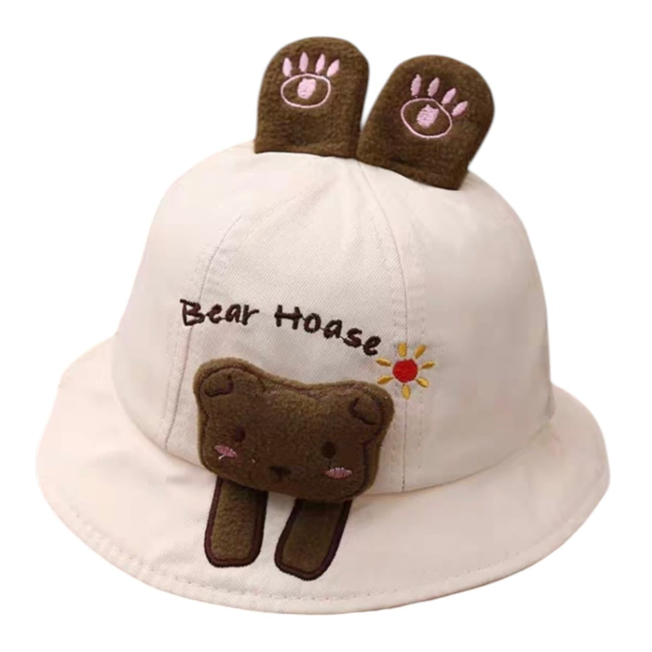 Sombrero tipo pescador Acüchichi color crema para bebés con diseño de osito bordado y orejitas decorativas en relieve.